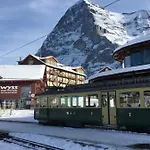 Lejlighed Carve - Eiger, Moench And Jungfrau *