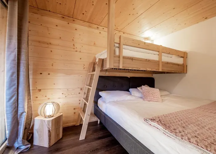 Carve - Eiger, Moench And Jungfrau *