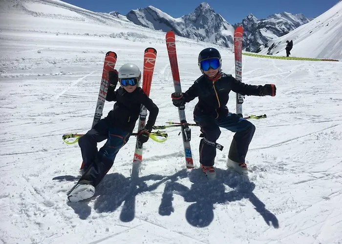 Carve - Eiger, Moench And Jungfrau Grindelwald