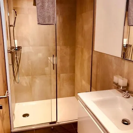 Carve - Eiger, Moench And Jungfrau جريندلوالد